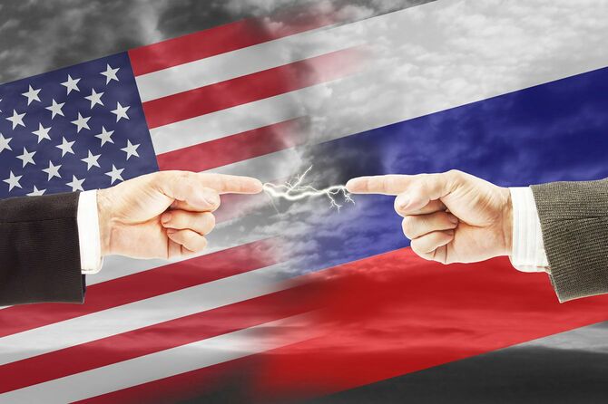 ロシアとアメリカの緊迫した関係