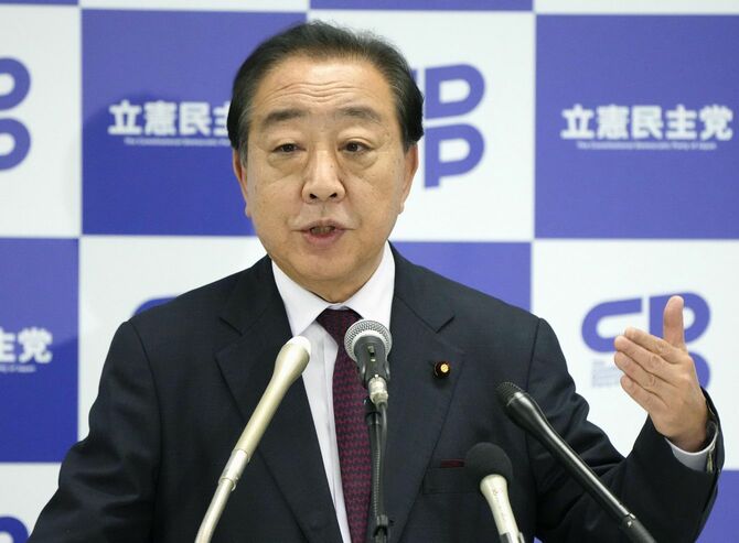 記者会見する立憲民主党の野田代表=2025年5月2日午前、国会