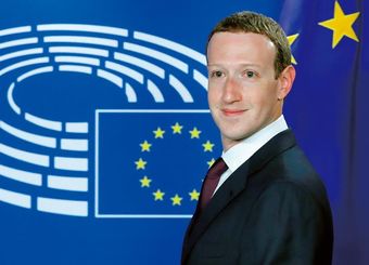 サイバー社会は「搾取」で成り立っている