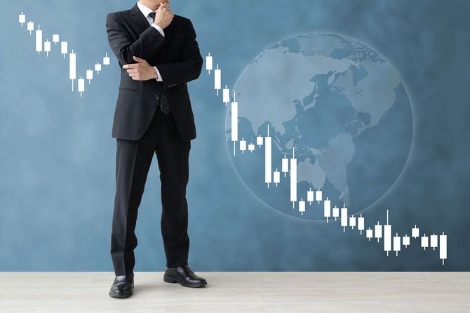株価暴落のイメージ
