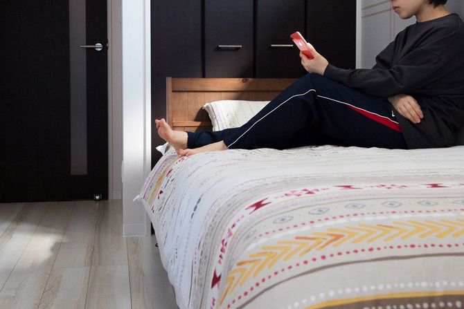 INEメッセージの句点に、威圧感や怒りの感情を読み取る若者もいる