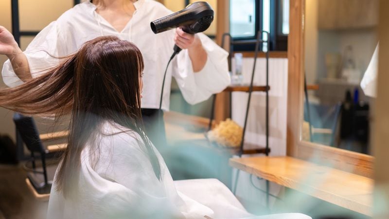 一等地の美容室はなぜ低い売上でも潰れないのか…商売を長年維持するために重視すべき"たった1つの数値" 初期費用をクリアさえすれば､原価はほとんどかからない