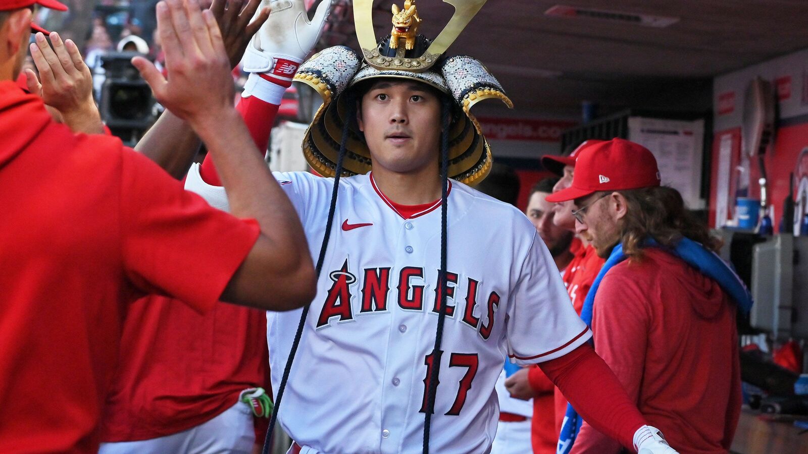 なぜ大谷翔平はメジャー屈指のホームラン打者になれたのか…これまでの日本人選手との決定的な違い 昨年から1インチ長いバットに変更した意味