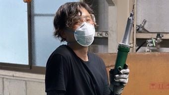 広告費ゼロのフライパンで1億円…マンホールの蓋を作る｢下請け町工場｣を蘇らせた38歳職人が毎日続けた日課