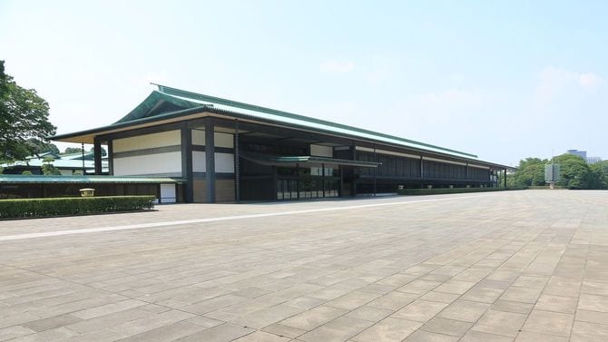 宮殿東庭から見た長和殿