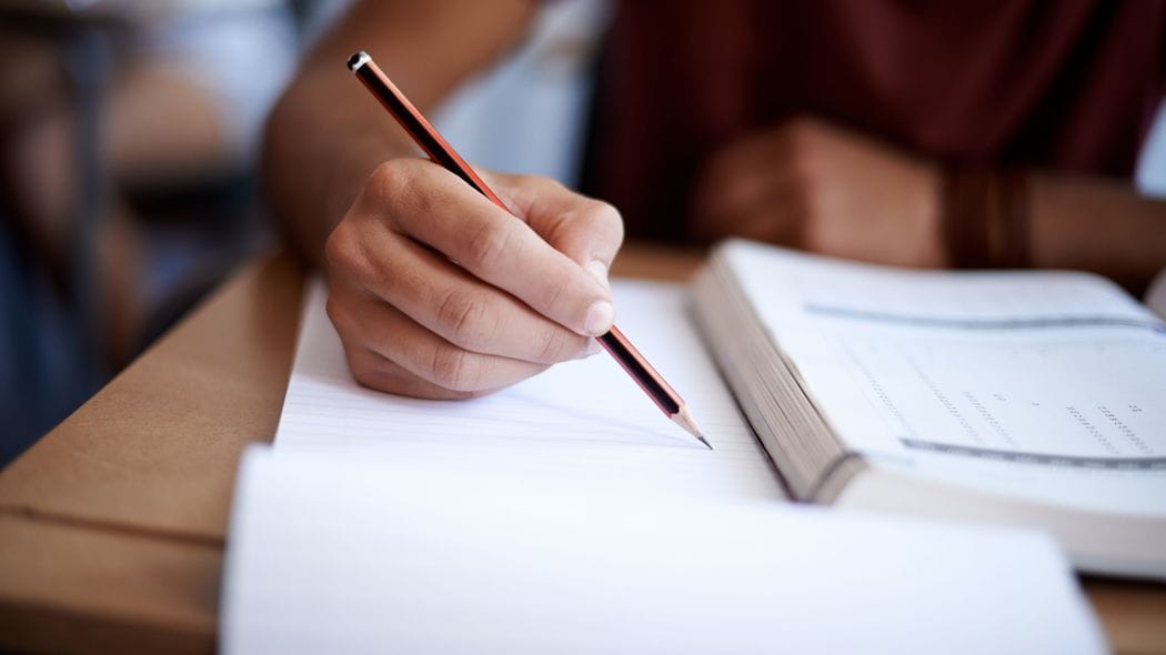 え！2021年開始の"大学入学共通テスト"は､ほぼセンターと変わらないの!? 少子化で大学は大倒産時代に突入!