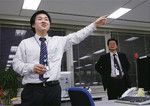 夕礼の時間は5分～10分と短い。管理職ではなく担当者が司会を行うため、和やかな雰囲気。