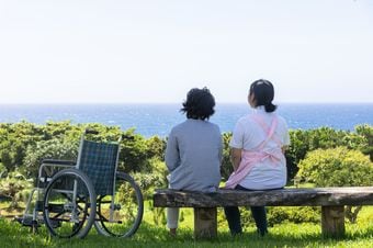 年収650万子2人親の介護で共倒れ危機の脱出法