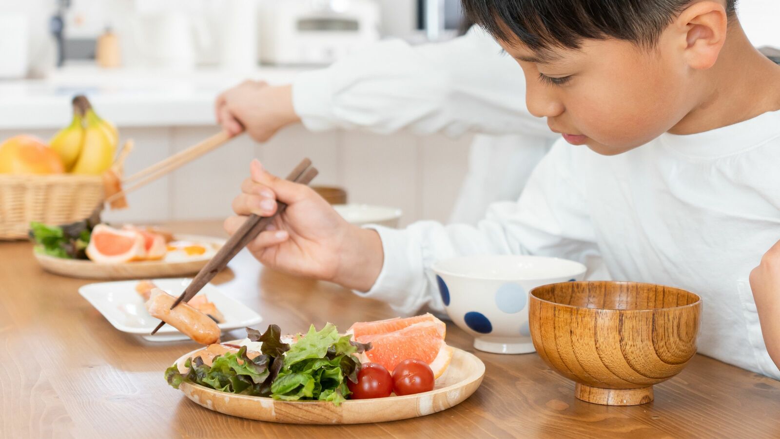 朝食の有無で｢人生の収支｣が変わる…東北大の調査でわかった｢朝食と年収&就職先｣の驚きの相関関係 年収500万円未満には朝食習慣のない人が多い