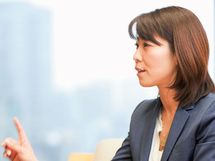 売れる女は、のり移るほど深く心に入り込んで“聞く”