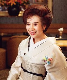 「クラブ 数寄屋橋」園田静香ママ