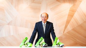 あの日だけは眠れなかった…"よそ者"アシックス会長がどん底から目指した｢世界一速く走れるシューズ｣