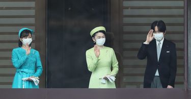 天皇陛下と御一家 豪華に写真集 昭和天皇ご一家の写真