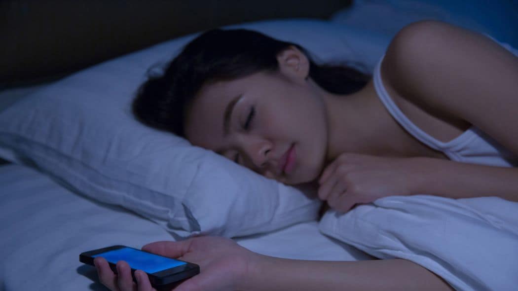 ますます眠れなくなる…精神科医が力説する｢寝る前の2時間｣にやってはいけないこと3つ ｢起床4時間後に眠気を感じる人は要注意｣睡眠の質&時間の判定ポイント