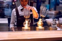 なぜ東京移転せず「茨城愛」を貫くのか？