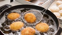 食用油の｢コレステロールゼロ｣には意味がない…糖尿病専門医が解説｢動脈硬化を招くコレステロールの特徴｣