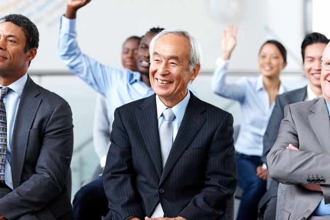 セミナーに出席するビジネスマン