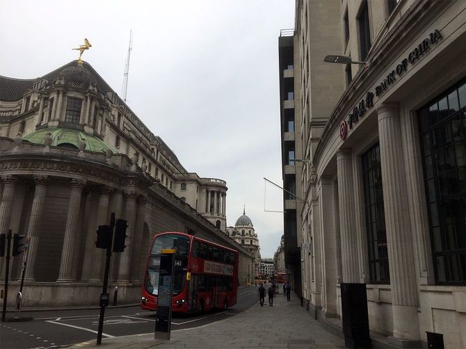 ロンドンの金融街・シティーにある中国銀行。イングランド銀行の真横という一等地に拠点を構える