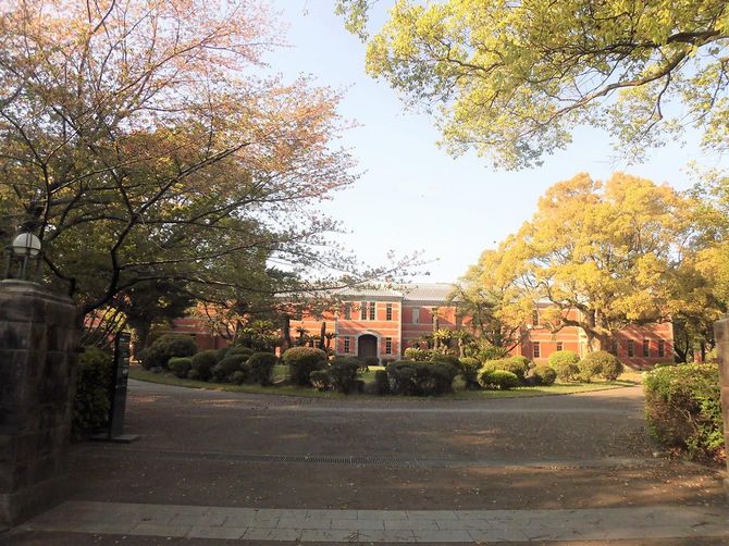 2022年4月9日、熊本市中央区にある五高記念館（2016熊本地震からの復元後）