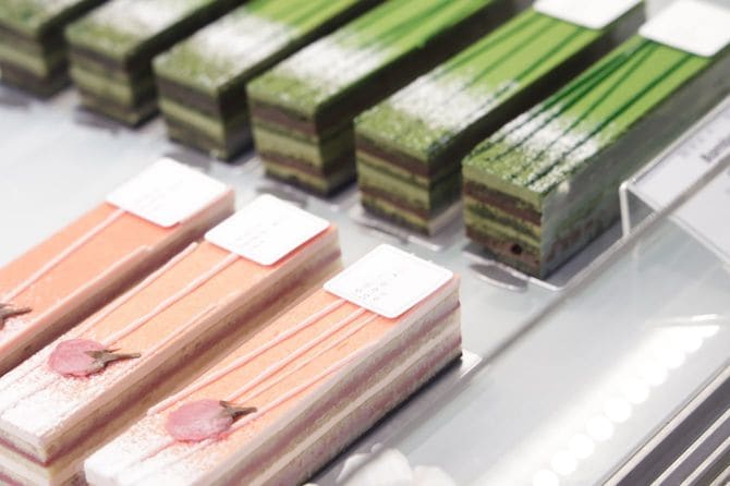 パティスリーサダハルアオキで販売されているケーキ、「アンディビジュアル」