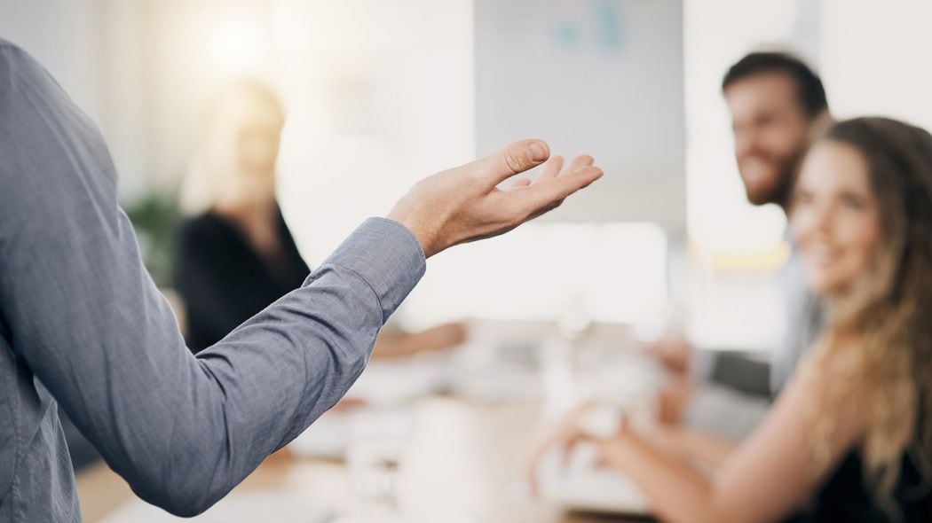 ｢これは私に任せて｣をスラッと言えるか…英語系YouTuberが｢覚えれば英会話がグンと楽になる｣という4つの定番フレーズ Thank you.は目上の人にも使っていい