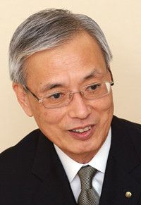 資生堂社長 前田新造