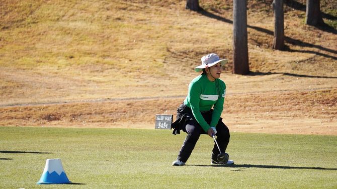 女子ゴルファーの幡野夏生選手