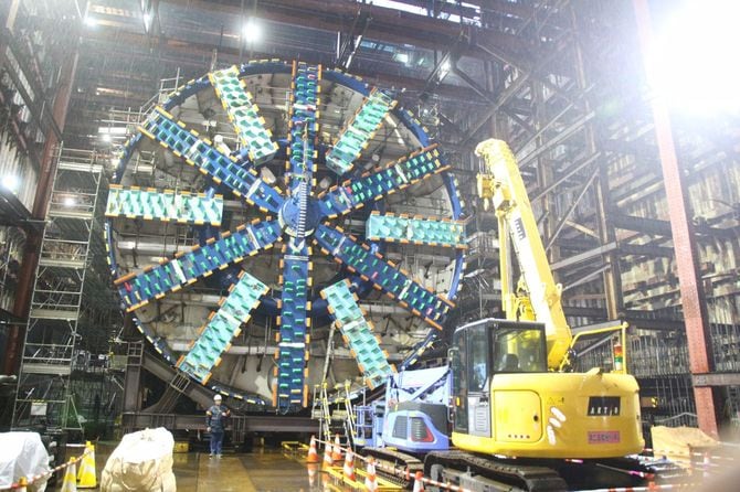 長さ3.6kmの第二首都圏トンネルを掘削するシールドマシン。さがみはらリニアフェスタ2025にて。2025年10月25日撮影。