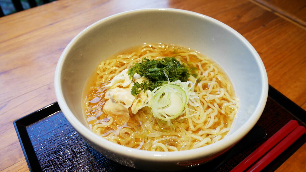 夜鳴きそばは｢大盛り｣より｢おかわり｣を推奨…｢ドーミーイン｣が無料ラーメンに注ぐ異常なこだわり 過去にはチャーシューが乗っていたことも