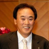 中村明彦氏