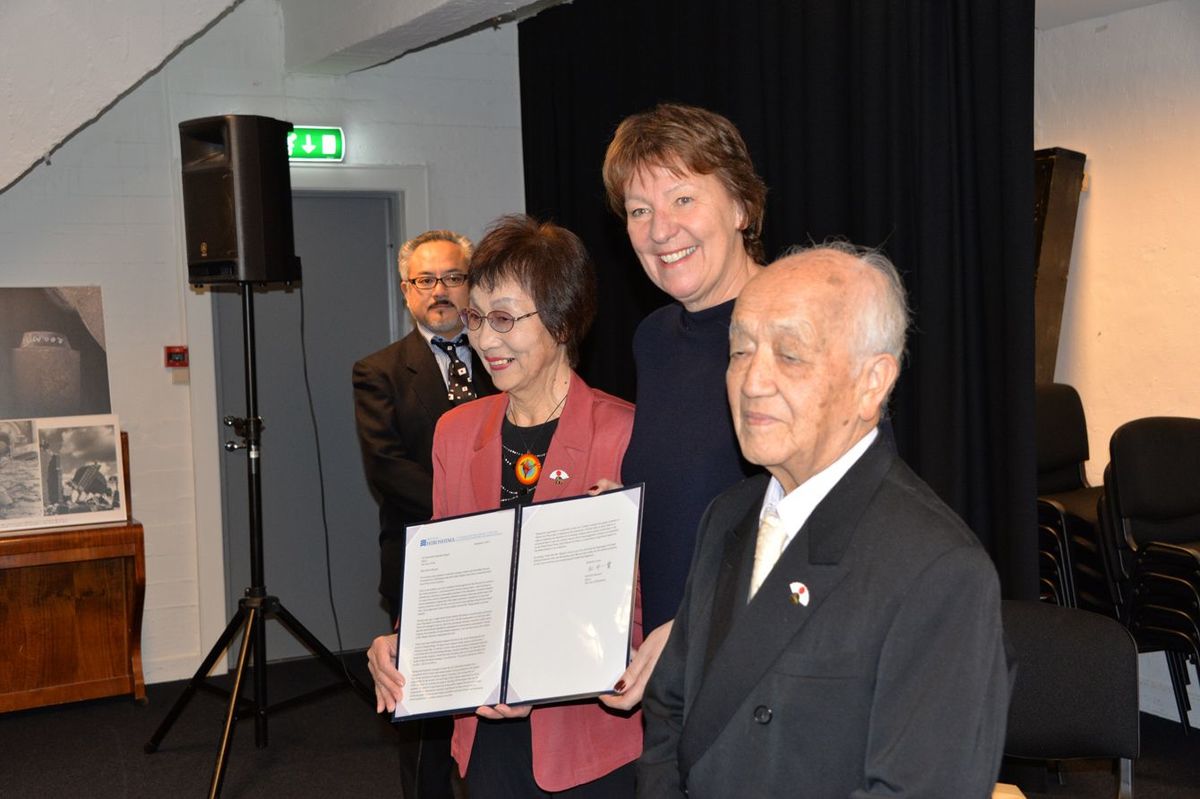 ノーベル平和賞の授賞式に被爆体験者として出席した岡田さん