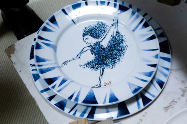 なぜ｢有田焼のドクロ｣がふるさと納税の返礼品に…｢食器だけでは工場が