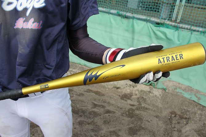 BBCOR規定の金属バット