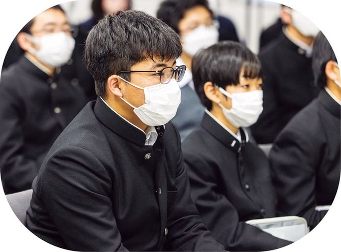 本郷中学校・高等学校の社会部生