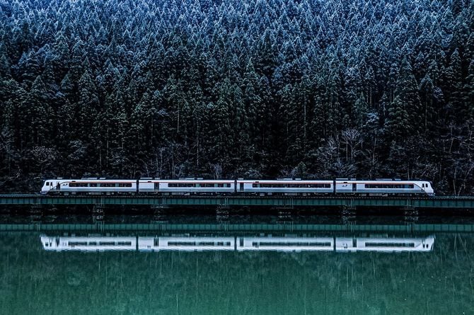 2026優秀賞「旅路、森とともに」赤地隼輔さん