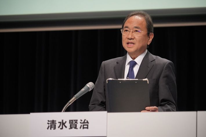 2025年3月31日の記者会見で登壇したフジテレビ清水賢治社長