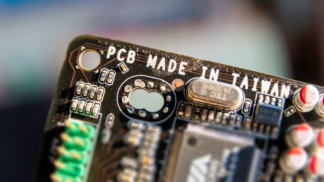 トヨタ新車もiPhoneも｢たった1社｣に運命を握られている…｢中国の台湾侵攻｣が世界最恐のリスクになったワケ