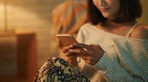 スベった会話の8割に共通する"主語"はこれ…スベらない話ができる言語化力が身につく寝る前3分のスマホ習慣