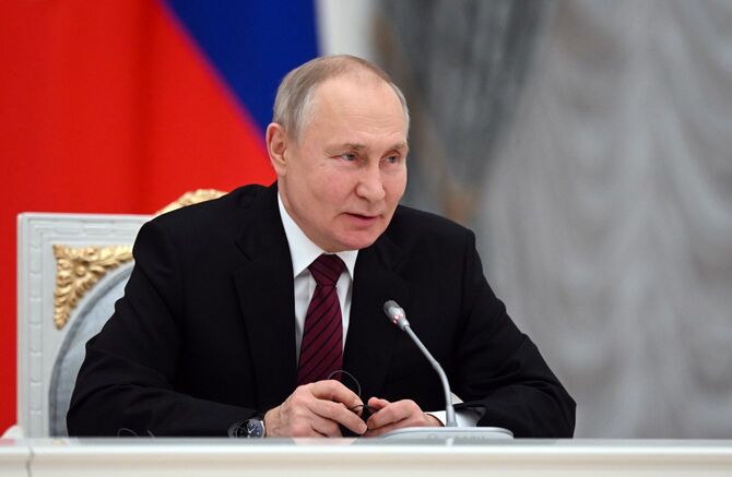 ロシアのプーチン大統領（＝2023年2月8日、モスクワ・クレムリン）