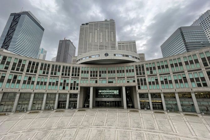 東京都議会議事堂