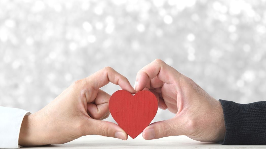 なぜ日本のカップルは愛情を言葉で表現しないのか…社会学者が指摘する日本の｢告白文化｣の特殊性 半数近い夫婦が言葉で愛情を伝えない