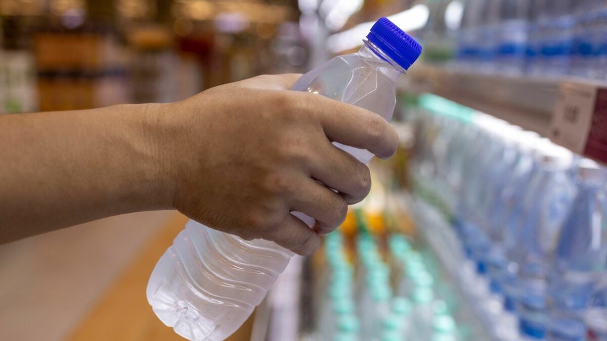 水の代わりに飲むと食欲を抑制しダイエット効果あり...自律神経まで整う"コンビニで買える飲み物"