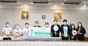 タイ保険省と取り組みを続けている。