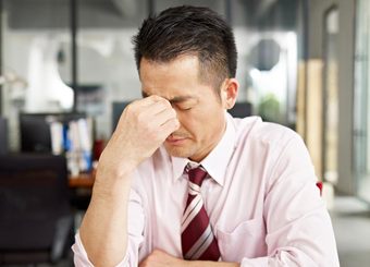 疲れていないのに疲れたように見せる方法