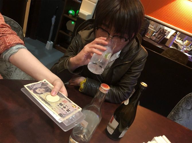 いろいろな国に行って多くの体験をして、そのことを話のネタに楽しくおしゃべりしてれば人生万々歳です。