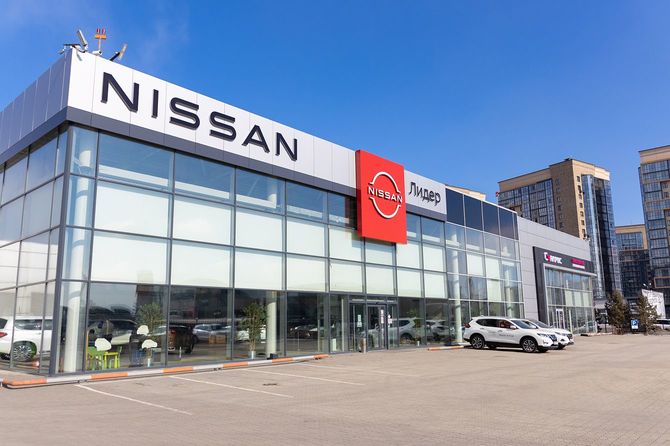 日産ディーラー カーストア