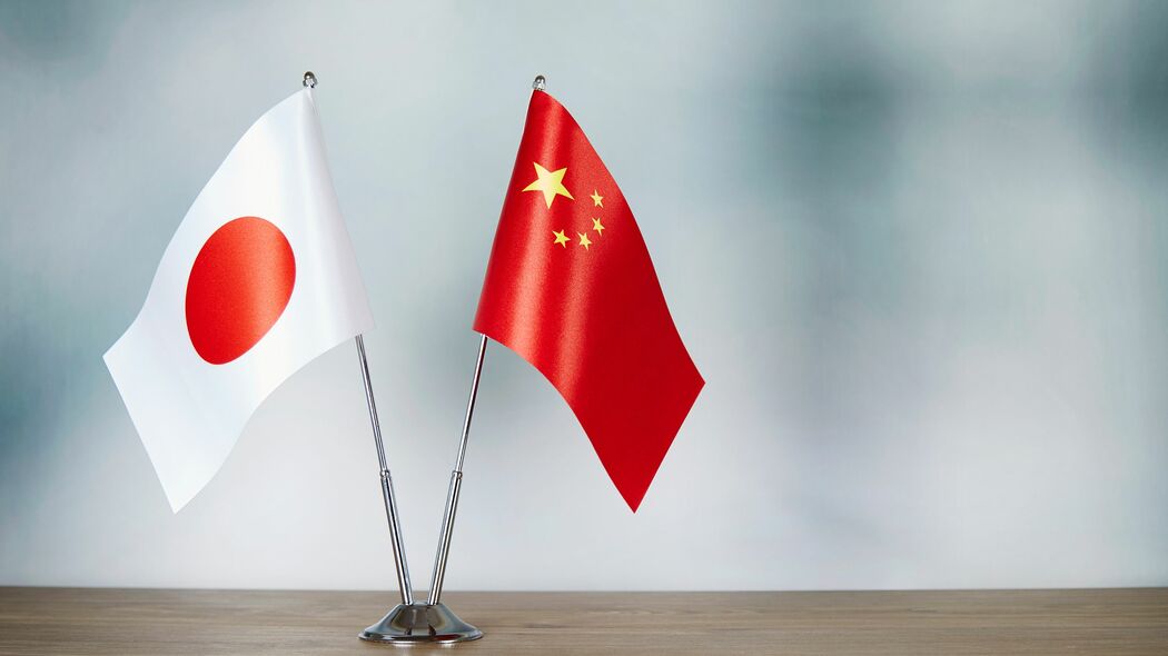 中国人が多すぎて社内で｢中国語が禁止｣に…日本の大手生保に｢中国女性の営業社員｣が激増しているワケ