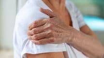 ｢ただの肩こり｣でも｢五十肩｣でもない…整形外科医でも見誤る｢60代からの肩の痛み｣に潜む病気の名前