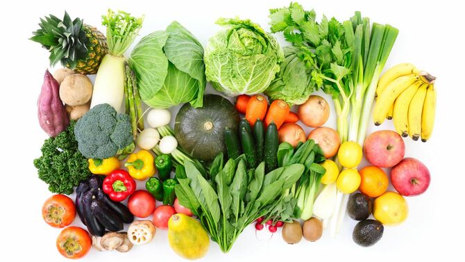 様々な野菜と果物