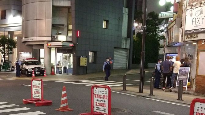 歌舞伎町交番の前でも構わず喧嘩